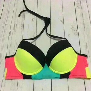 Xhilaration M triangle Swim top